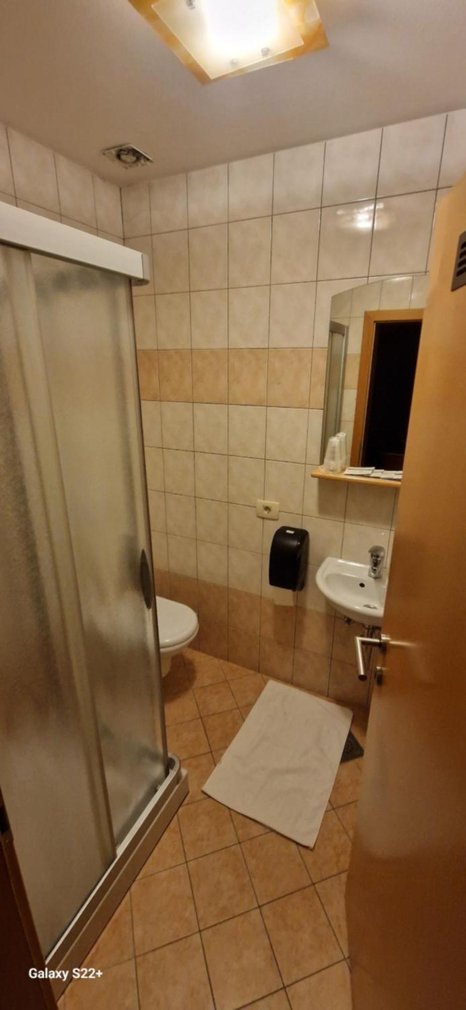 Hotel Gostinstvo Tomex Ilirska Bistrica Zewnętrze zdjęcie