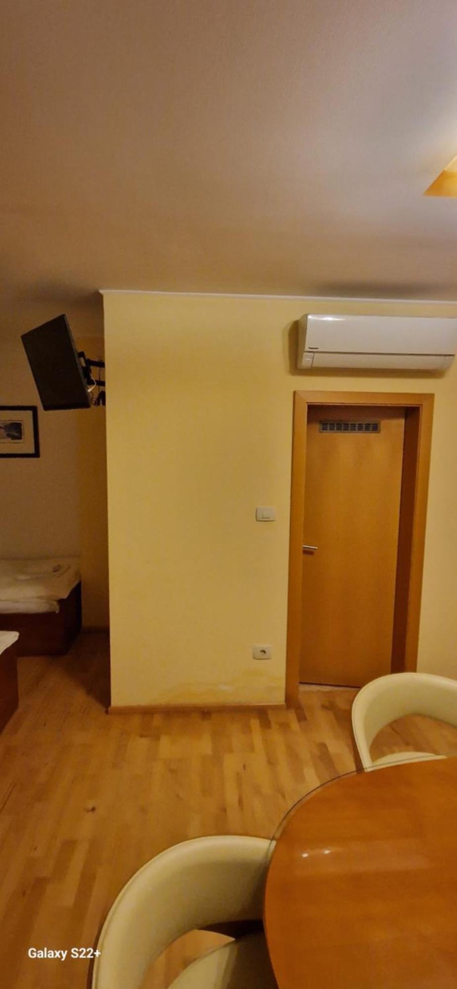Hotel Gostinstvo Tomex Ilirska Bistrica Zewnętrze zdjęcie