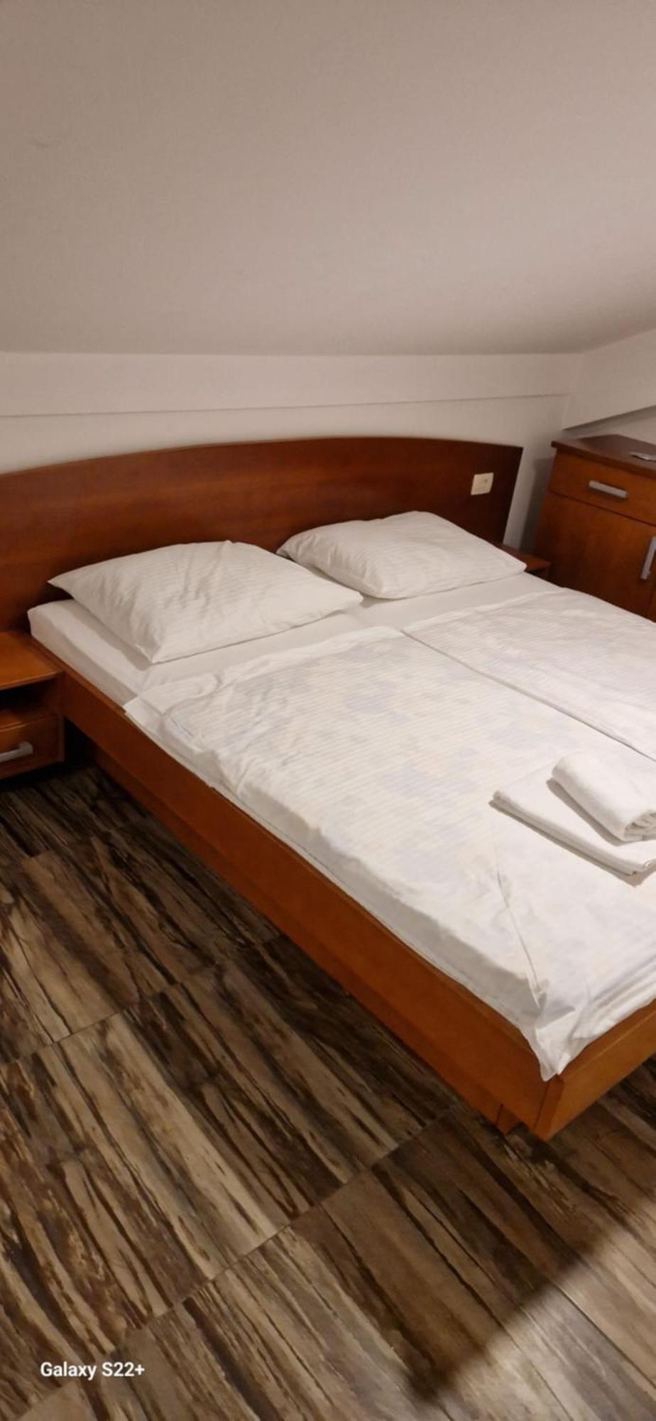 Hotel Gostinstvo Tomex Ilirska Bistrica Zewnętrze zdjęcie